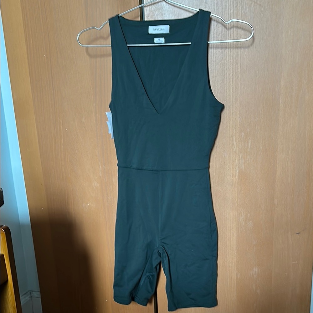 Babaton Contour V-neck Romper